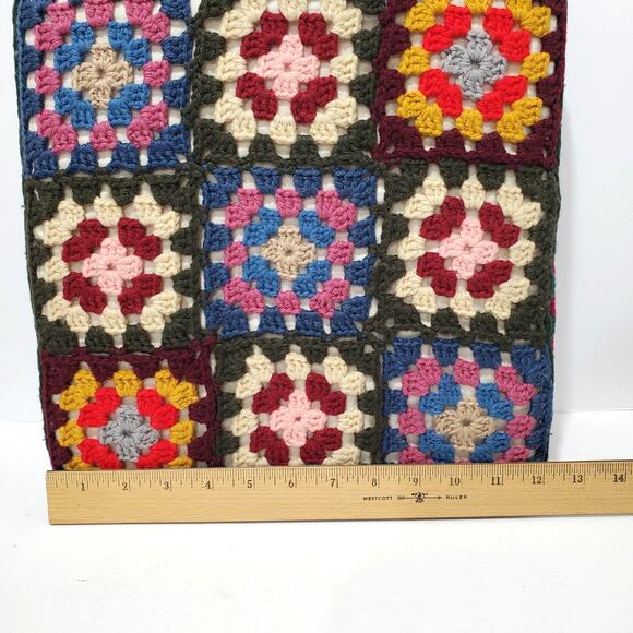 Vtg Crochet Granny Square Accent Decorative Pillow Multicolor Foam Insert 12x12 - Picture 7 of 10